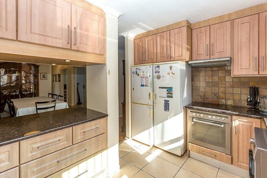 3 Bedroom Property for Sale in Flamingo Vlei Western Cape
